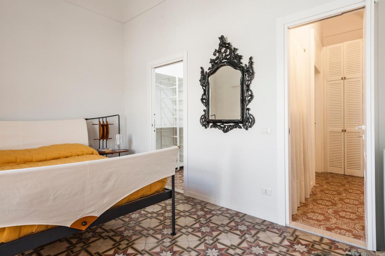 2 Soru Ortigia Holiday Home - Attico Con Terrazza Syracuse Luaran gambar